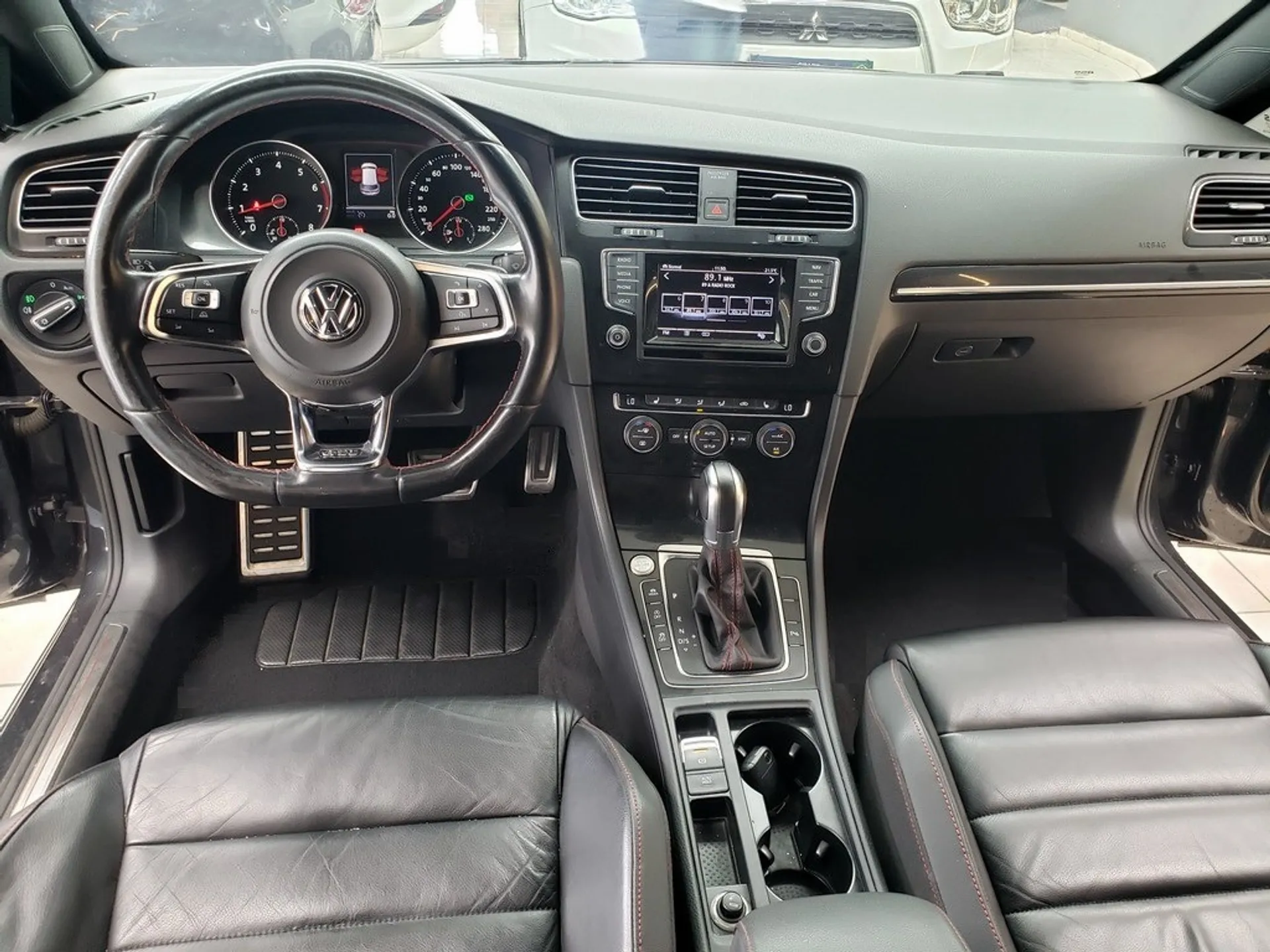 volkswagen-golf-2-0-tsi-gti-16v-turbo-gasolina-4p-automatico-wmimagem23053419468